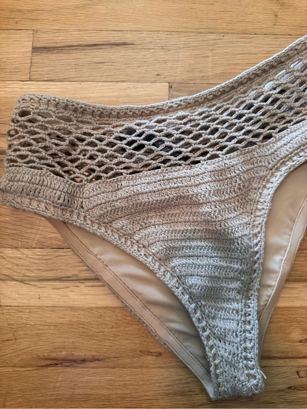 Beach Riot Brinley Crochet High-Waist Bikini Bottom - Beige Tan